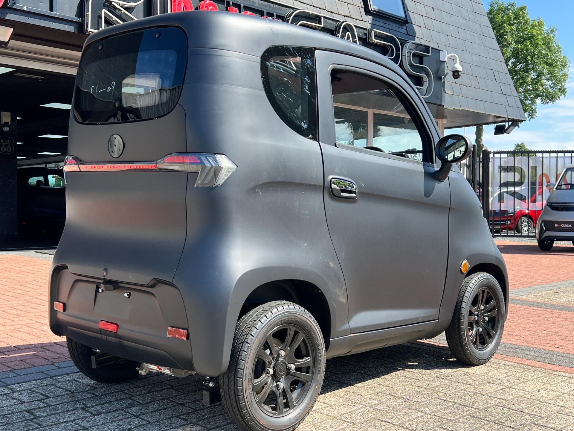 iva-citycar-brommobiel-|--image4.jpg